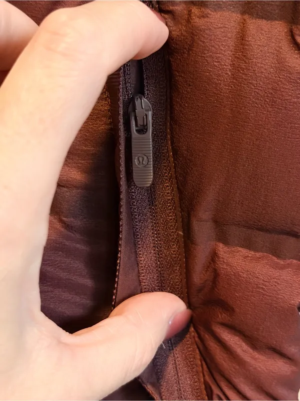Lululemon Down & Around Bomber (Reversible)
Dark Cedar. size 4 - Image 8