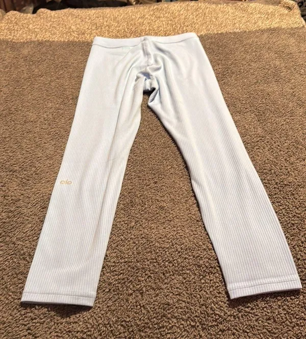 Alo Ribbed High-Waist 7/8 Blissful Legging size medium - Image 6