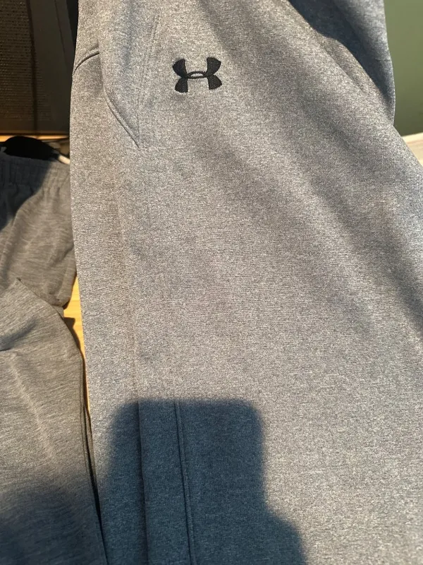 Under Armour Women's Small Gray Athletic Pants Joggers Lot of 2 Bundle Active - Image 6