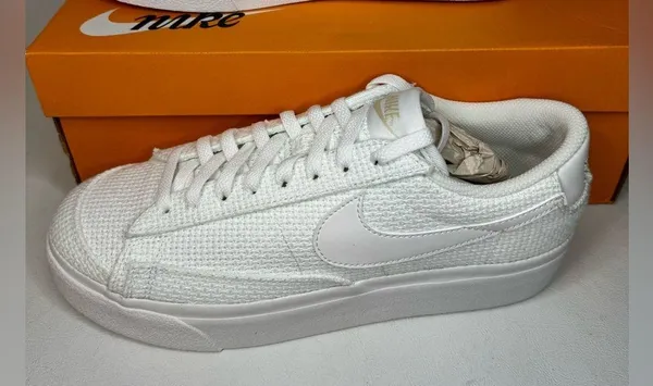 Nike unisex Blazer Low leather-trimmed crocheted platform sneakers casual comfy - Image 2