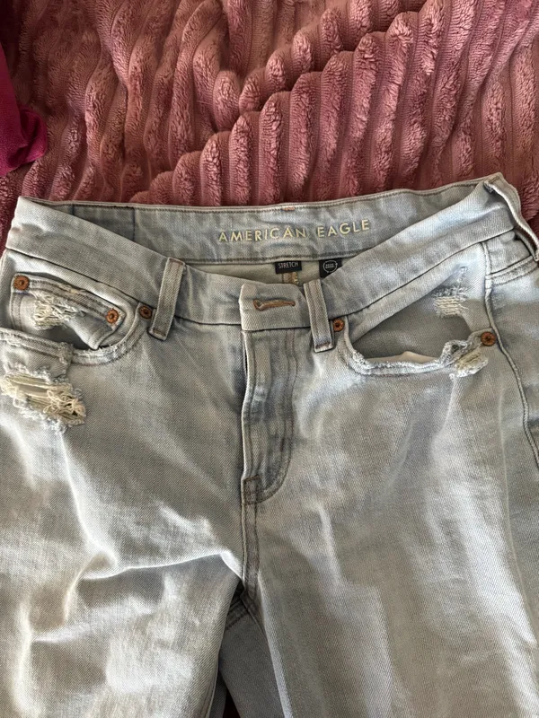American Eagle Curvy Jeans  - Image 4