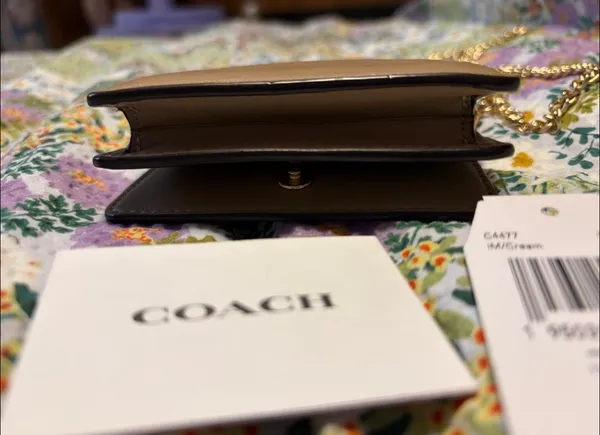 Coach cardholder purse - Image 5