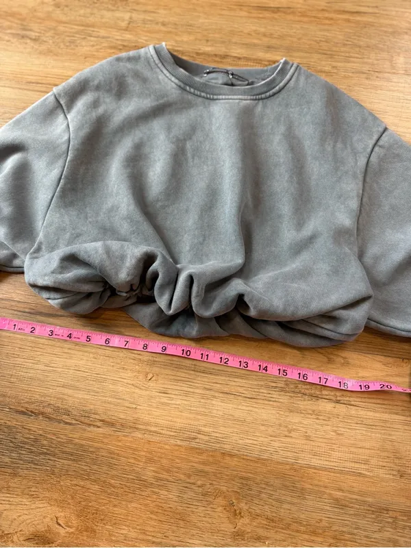 Zara Washed Slate Cropped Sweatshirt in Gray Small - Image 5