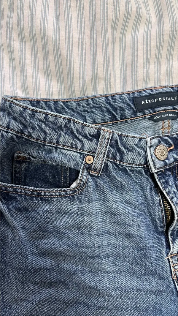 Aeropostale Jeans - Image 2
