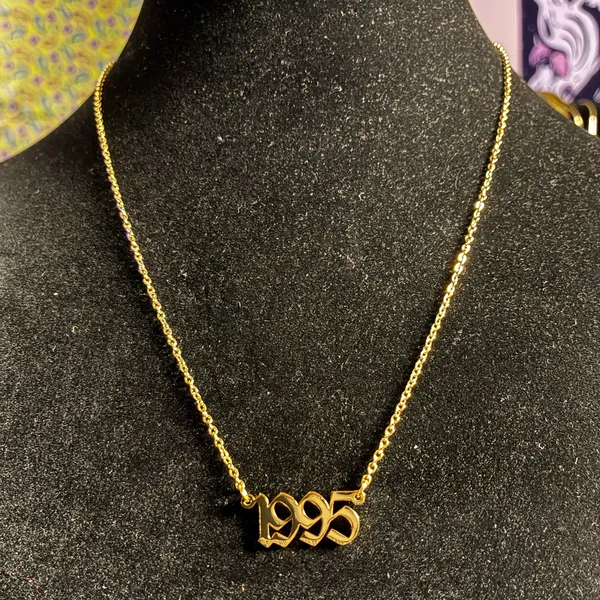 THE ORIGINAL BIRTH YEAR NECKLACE Stainless Steel - Image 2