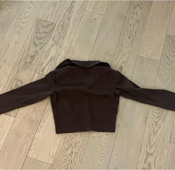 Lululemon shirt - Image 3