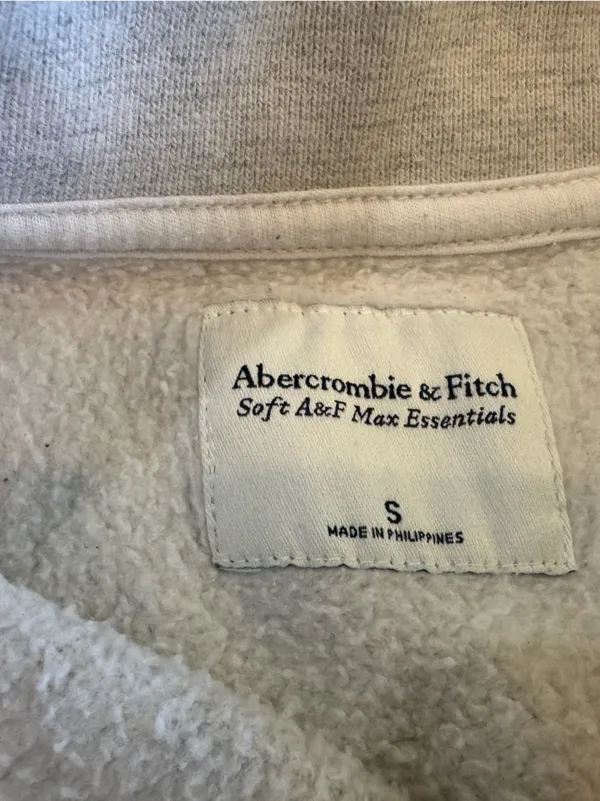 Abercrombie & Fitch Soft Max Essentials half zip cropped sweatshirt gray small - Image 6