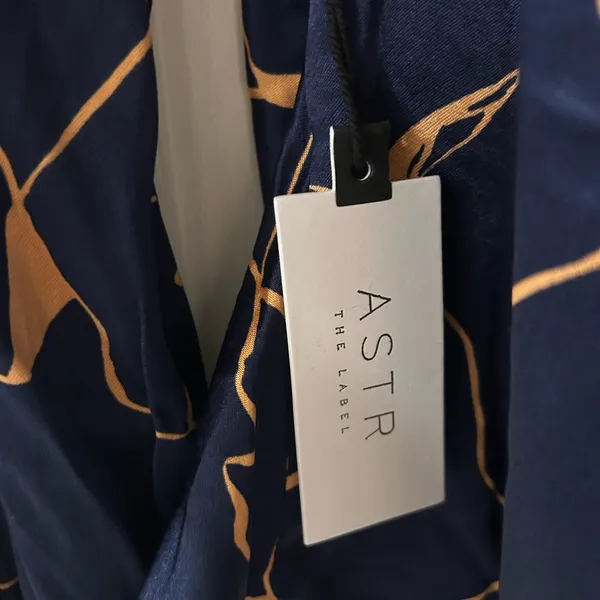 NWT | ASTR the Label | Veronica Cutout Cowl Neck Long Sleeve Satin Blouse Top - Image 8