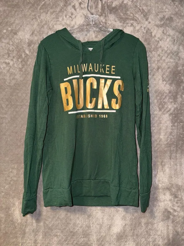 New Era Milwaukee Bucks Women's Green Established Pullover Hoodie Sweatshirt - Image 2
