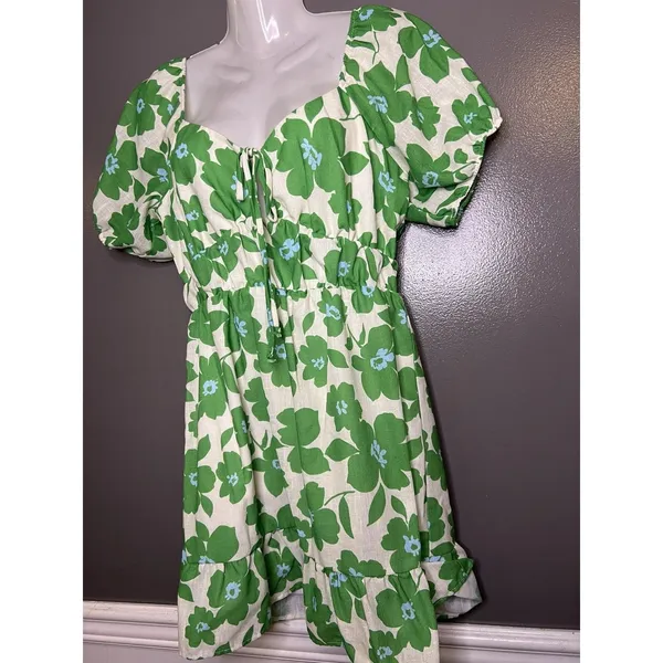 Le Lis Dress Womens Medium Green Floral Puff Sleeve Sweetheart Ruffle Sundress - Image 5
