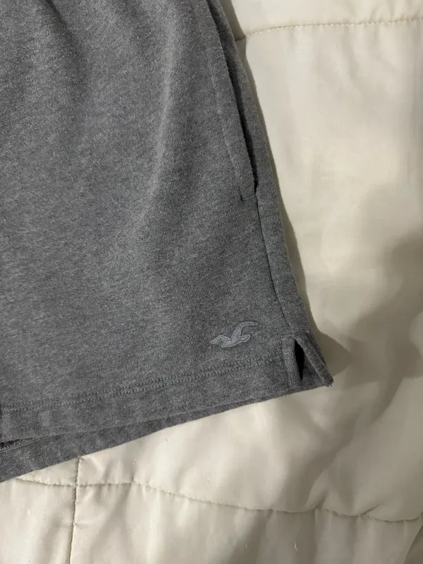 Hollister Sweat High-Rise Shorts - Image 2
