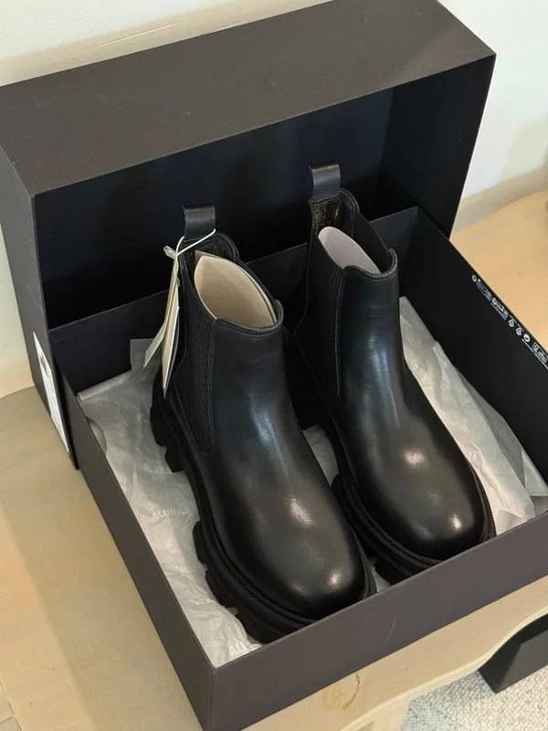 ALOHAS Bernice Black Leather Ankle Boots Size EU 38 (size 7/7.5) - Image 6