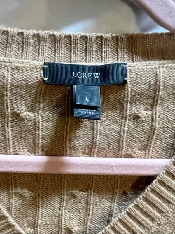 J. Crew Cable Knit V-Neck Sweater - Women’s Size Large ~ Cozy Fall Layering - Image 2