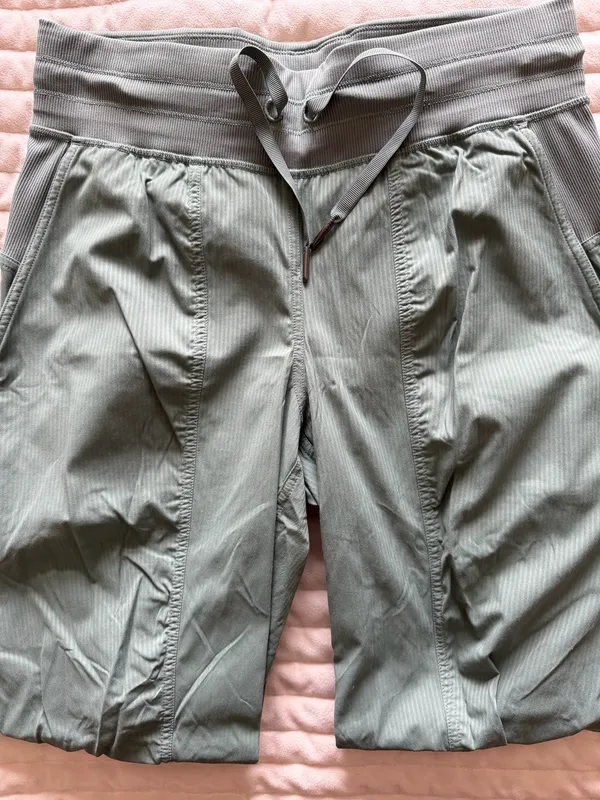 Lululemon Joggers  - Image 4