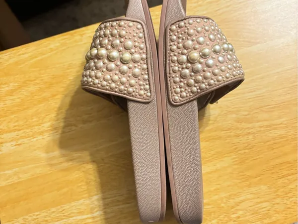 Jimmy Choo Fitz Ballet Pink Pearl Slides, size 4 women - Image 10