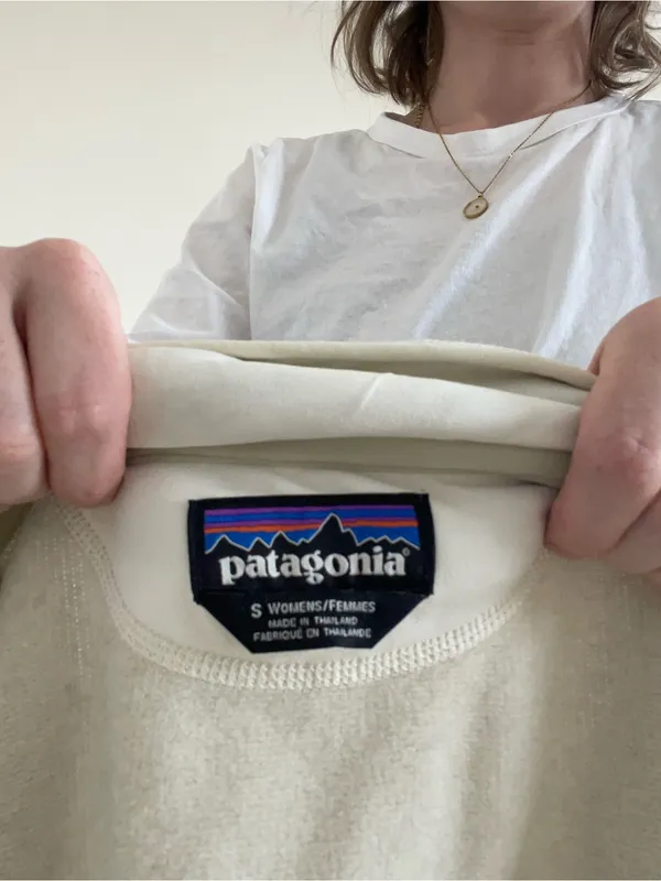 Patagonia Women's Cream Full-Zip Fleece Jacket - Image 6