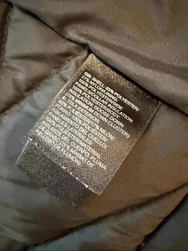The North Face Women's Black Quilted Puffer Jacket Size Medium - C27-140 - Image 6