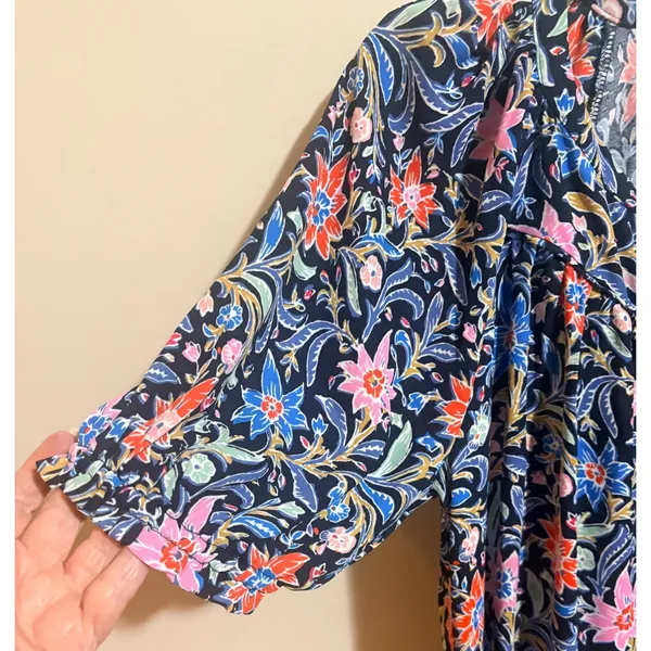 LOFT Floral Blouse Womens Medium Navy Blue‎ Pink Excellent Ruffle Sleeve Top - Image 6
