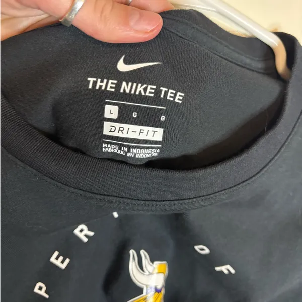 Nike Black Dri-FIT Minnesota Viking Graphic Tee - Image 3