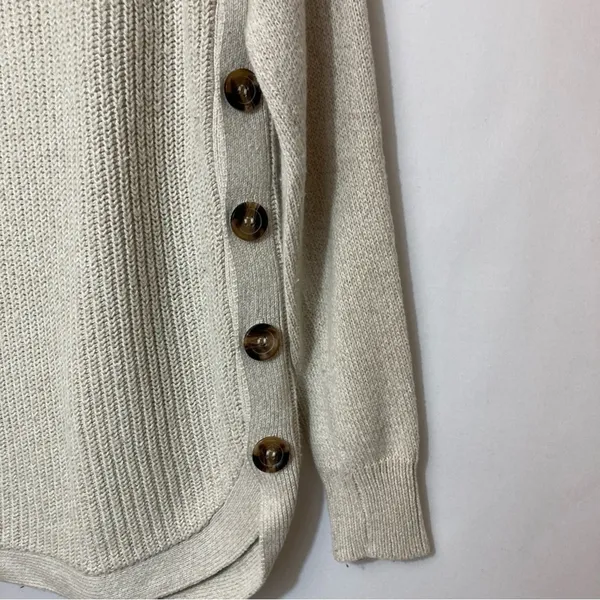 RD Style Knit Cotton Blend Cream Buttons Crew Neck Pullover Sweater Medium - Image 6