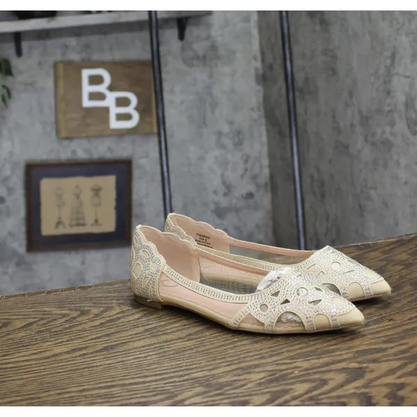 NWT Journee Collection Womens Batavia Ballet Flat Embellished Nude Brown 6M - Image 6