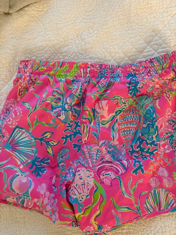 Lilly Pulitzer shorts - Image 4