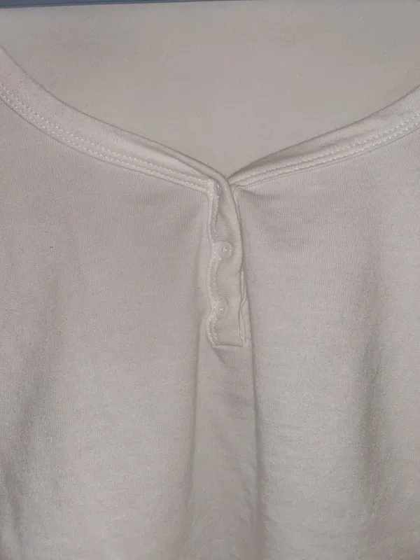 White Long Sleeve Too Size M - Image 3