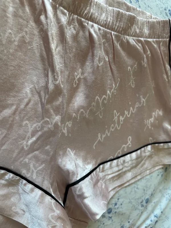 Victoria's Secret Blush Pink Satin Pajama Shorts with Black Piping - Image 4
