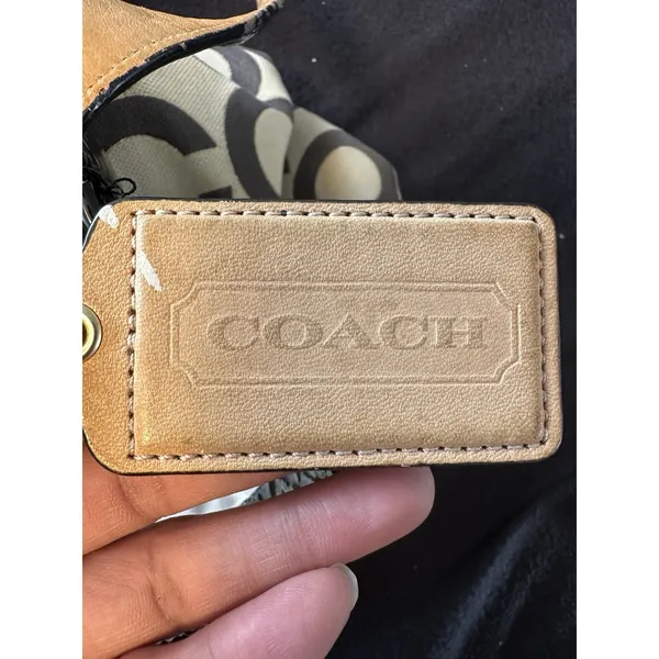 Coach‎ Aubrey Tote Bag Purse Large Designer Y2K Retro Luxury Cream Black Logo - Image 7