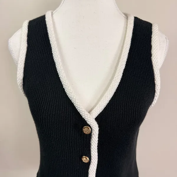 Abercrombie & Fitch Mara Button-Up Sweater Vest Black White Contrast Trim Med. - Image 9