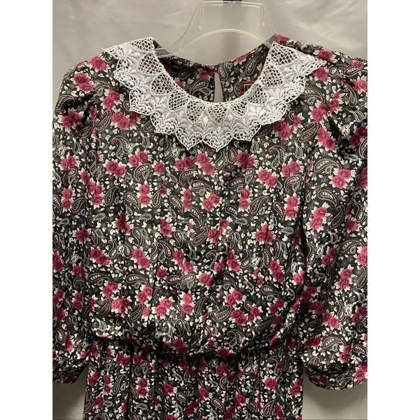 Vintage Lisa II floral dress lace collar size 14 runs small padded shoulders - Image 5