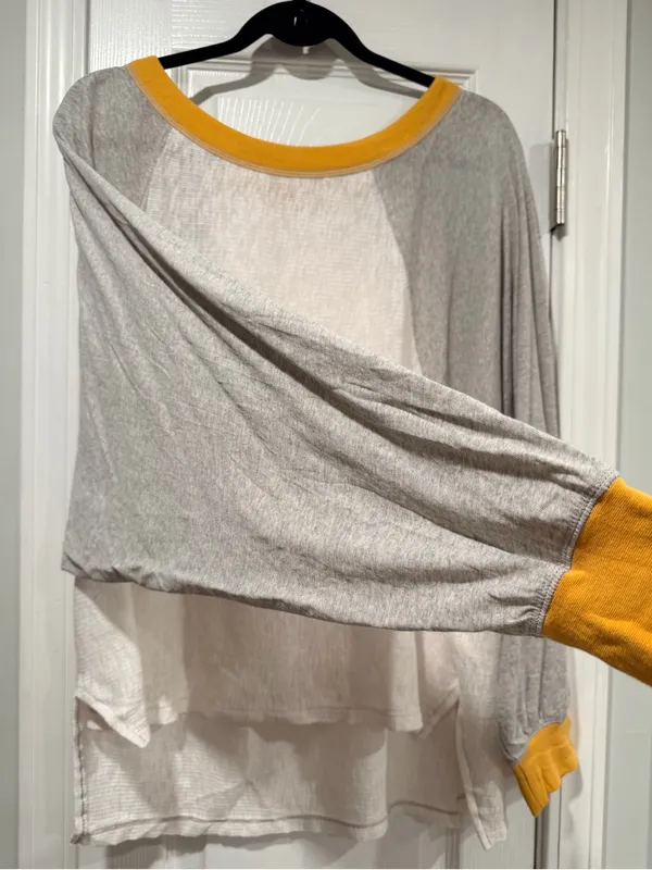 NWOT We The Free Size L Oversized Raglan Long Sleeve Slub Knit Top Gray Cream - Image 4