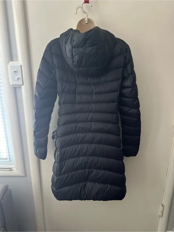 Uniqlo Black Long Quilted Puffer Coat - Image 4