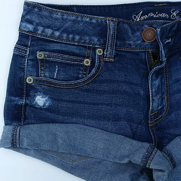 American Eagle Destroyed Super Stretch Shorts Sz 6 - Image 3