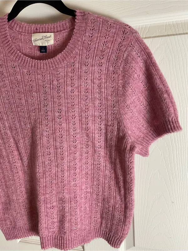 NWT Universal Thread Pink Pointelle Short Sleeve Knit Sweater Top Size L - Image 3