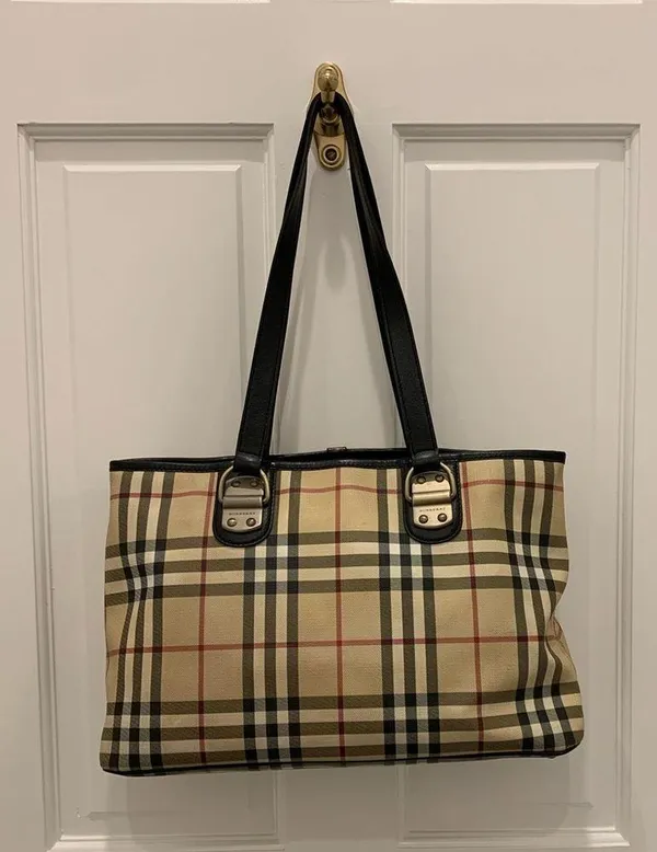 Burberry Tote - Image 3