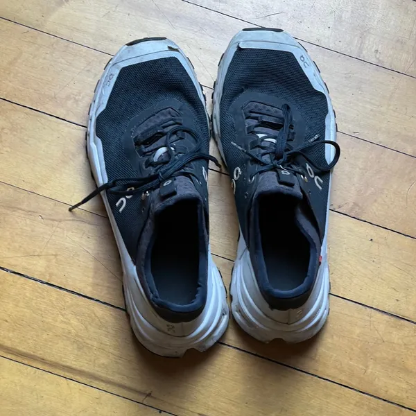 On Running Cloudaway All-Black Women's US 8.5 Performance Sneakers - Image 3