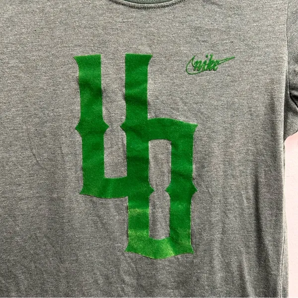 Nike Oregon Green Velvet Flocked Logo Tee - Image 4
