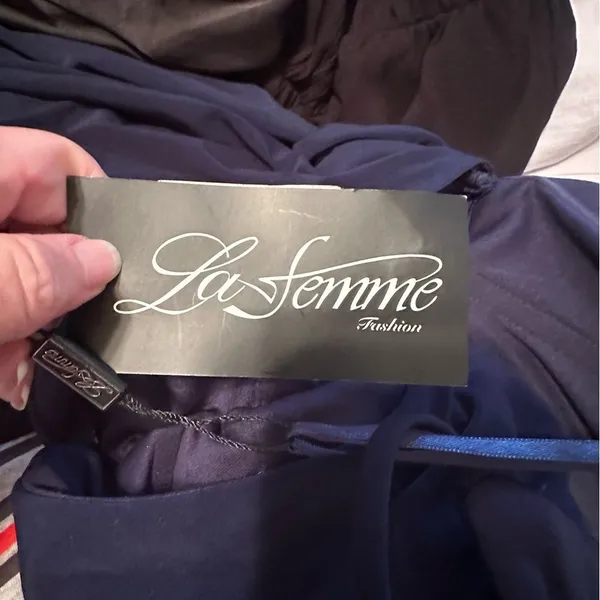 LA FEMME Navy Ruched Jersey Trumpet Gown Dress SIZE 6 NWT - Image 9
