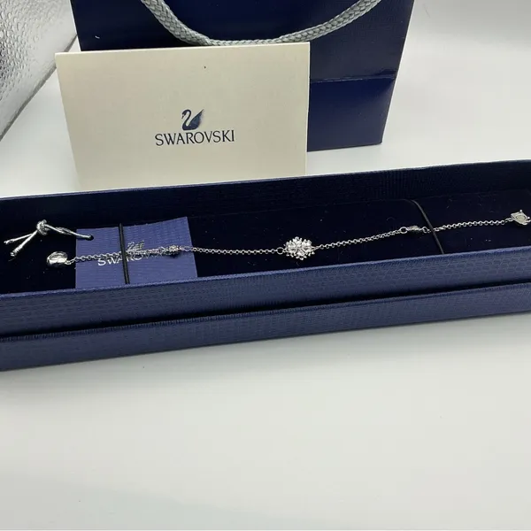 Swarovski NWT Crystal Bracelet Magnetic Closure with Box, COA & Bag - Image 2