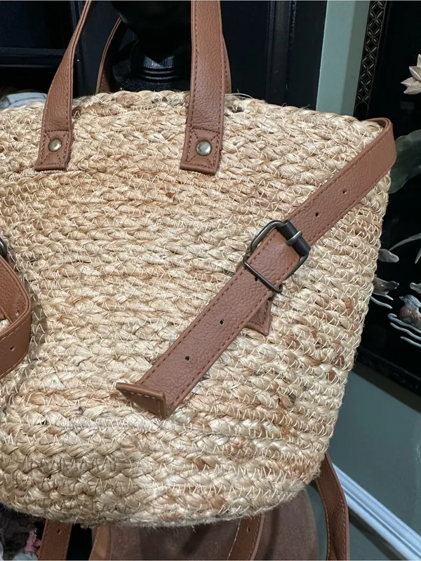 XIX Palms Shorebreak Woven Jute Cooler Backpack – Convertible Straw Bag - Image 4