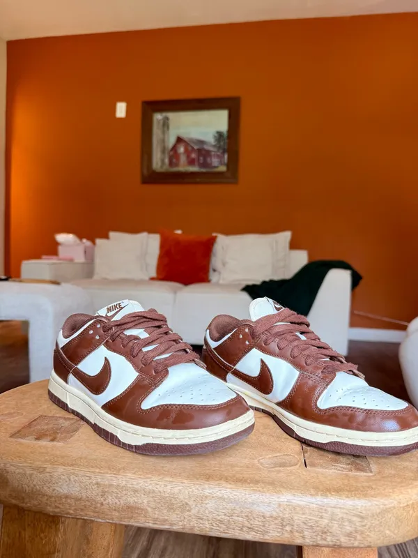 Nike Brown Sneakers - Image 7