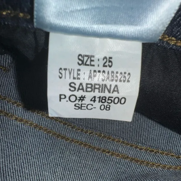 Joe’s Jeans Sabrina Skinny Jeans size 25 - Image 5