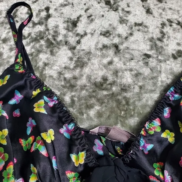 Victoria's Secret‎ Butterfly Print Slip - Image 3