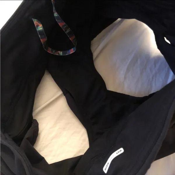 Lululemon Speed Shorts 6 Small black - Image 6
