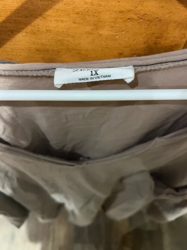 Zenana Top - Image 3