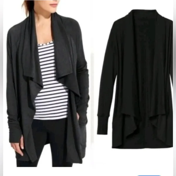 ATHLETA STUDIO WRAP Size Small. - Image 2