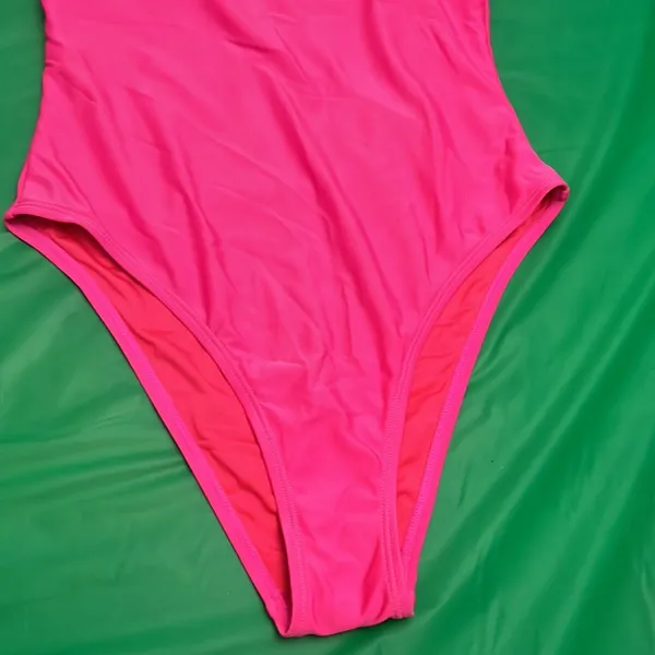 ⭐️ Swimsuit by one piece pink NWOT M - Image 3