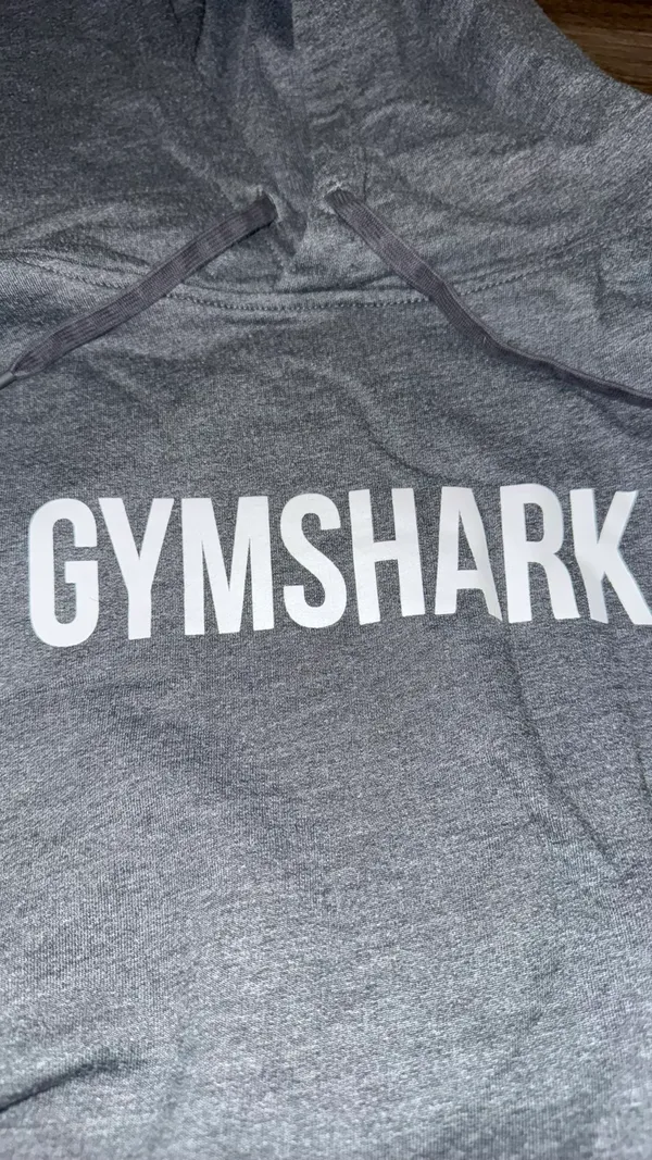 Gymshark Cropped Hoodie - Image 4