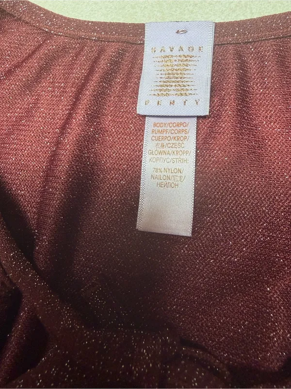Savage X Fenty Sparkle Tie-Front Crop Top - Burgundy - Image 8